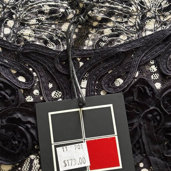 Black & White Floral Cocktail Dress by Carre Noir (Size 16) - Picture 3 of 5